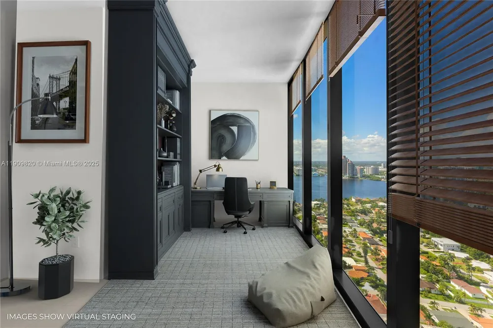 18555 Collins Ave, Sunny Isles Beach, FL 33160
