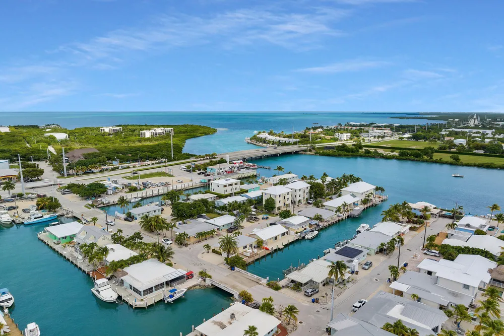 11725 3rd Avenue Ocean, Marathon, FL 33050
