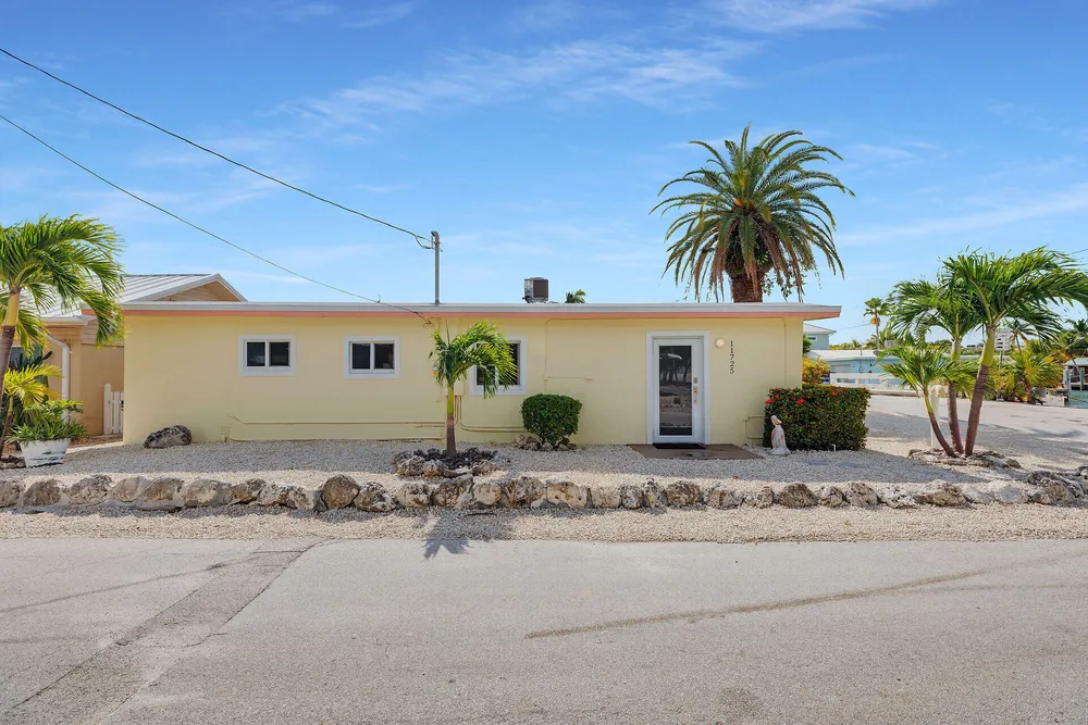 11725 3rd Avenue Ocean, Marathon, FL 33050