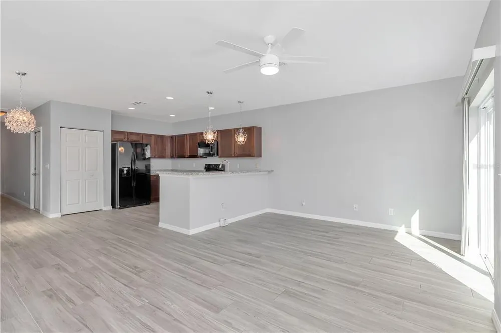 4035 11th St E, Bradenton, FL 34208