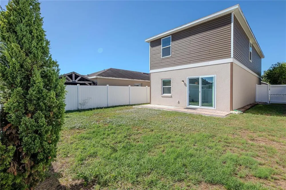 4035 11th St E, Bradenton, FL 34208