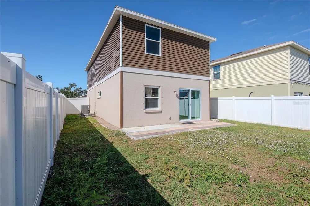 4035 11th St E, Bradenton, FL 34208