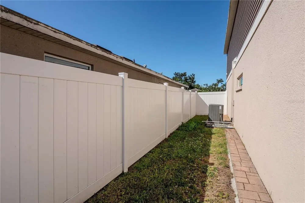 4035 11th St E, Bradenton, FL 34208