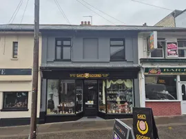 Old Pier Street, Walton On The Naze photo