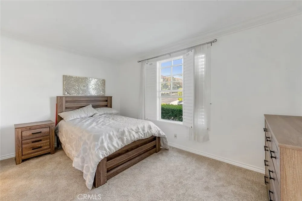 2 Agostino, Newport Beach, CA 92657