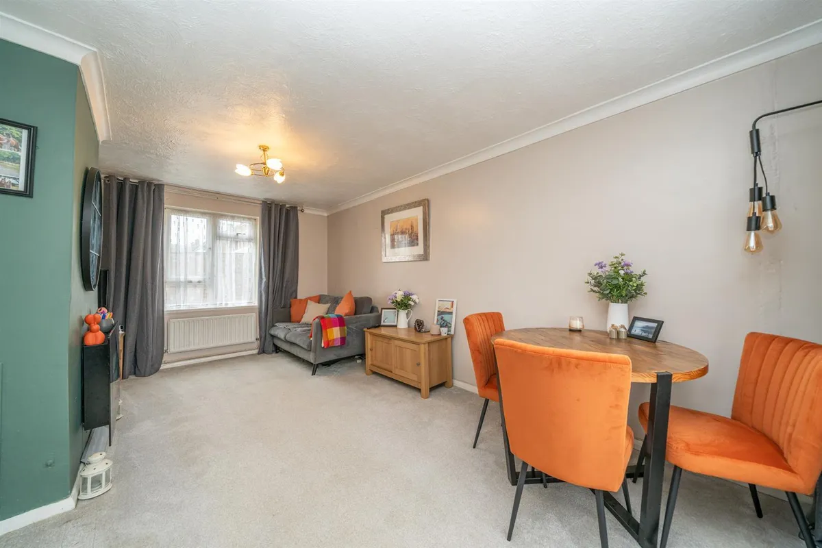 Boxted Road, Hemel Hempstead, Hertfordshire, HP1 2QW