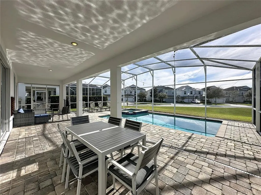 8906 Stinger Dr, Davenport, FL 33896