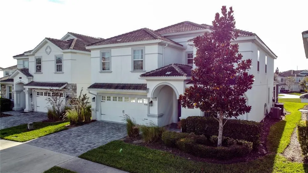 8906 Stinger Dr, Davenport, FL 33896
