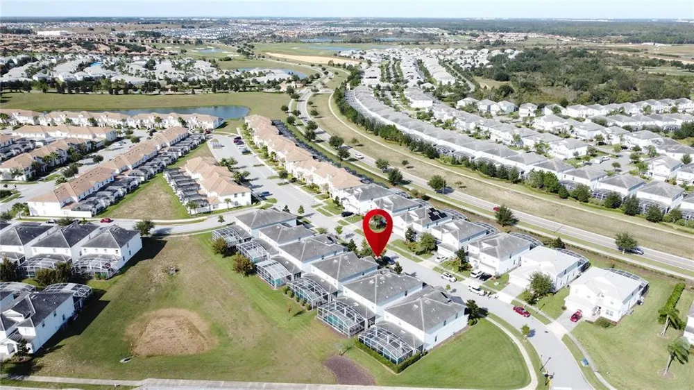8906 Stinger Dr, Davenport, FL 33896
