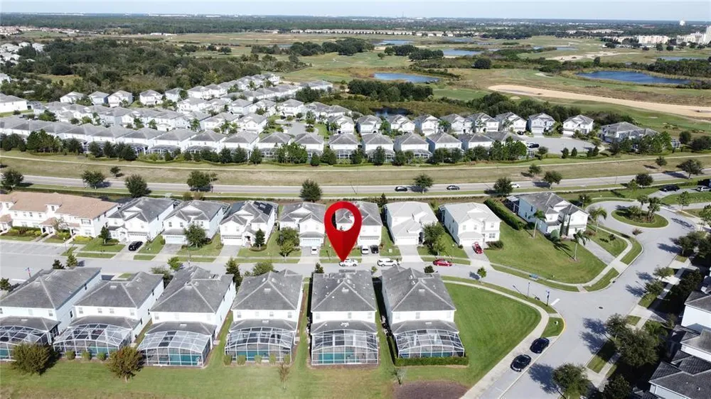 8906 Stinger Dr, Davenport, FL 33896