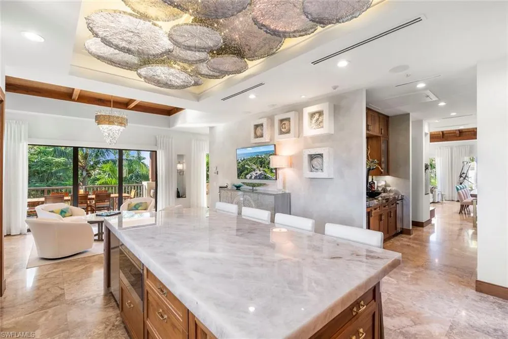 1441 Gulf Shore Blvd S, Naples, FL 34102