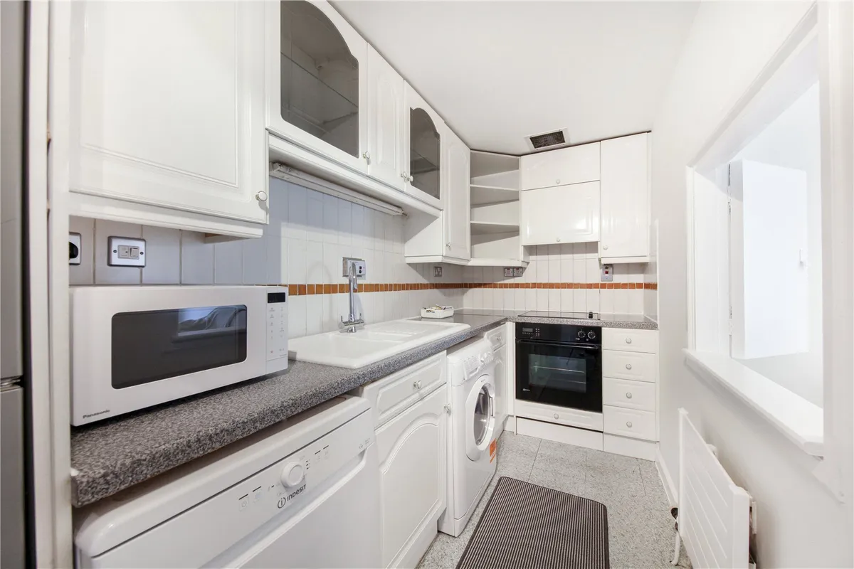 Earls Court Road, London, W8