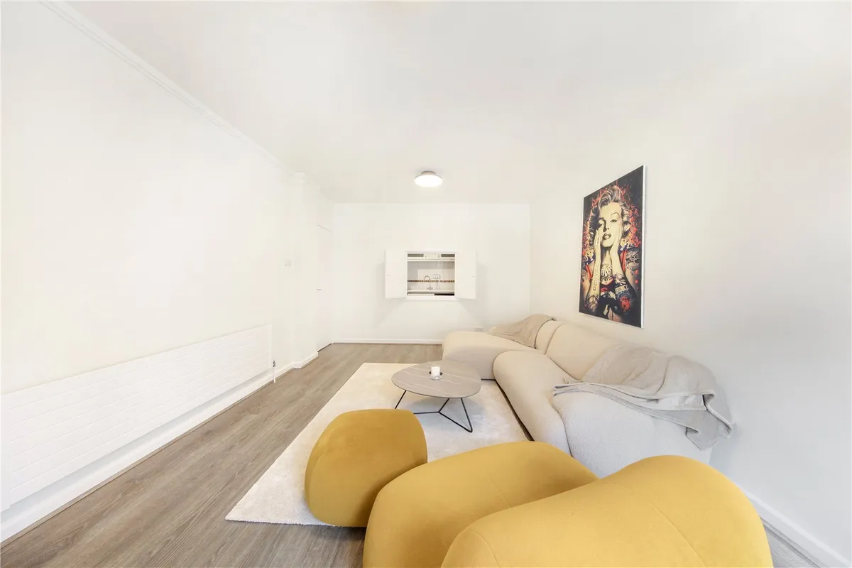 Earls Court Road, London, W8