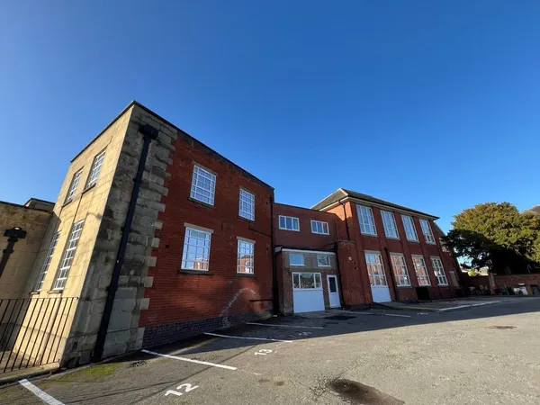 The Old College, 1 Chapel Street, Melton Mowbray
