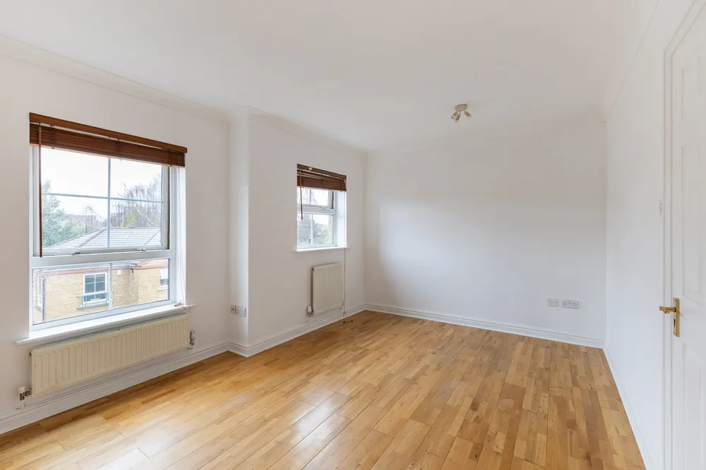 Malthouse Drive, London, W4