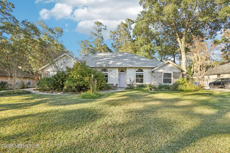 13141 Ebbtide Ct, Jacksonville, FL 32225