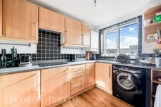 Pixton Way, Croydon