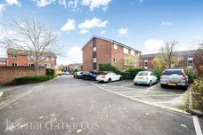 Pixton Way, Croydon