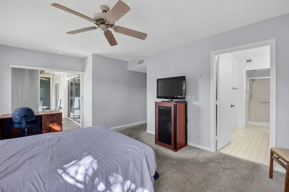 7342 Lake Meadow Way, Boynton Beach, FL 33437
