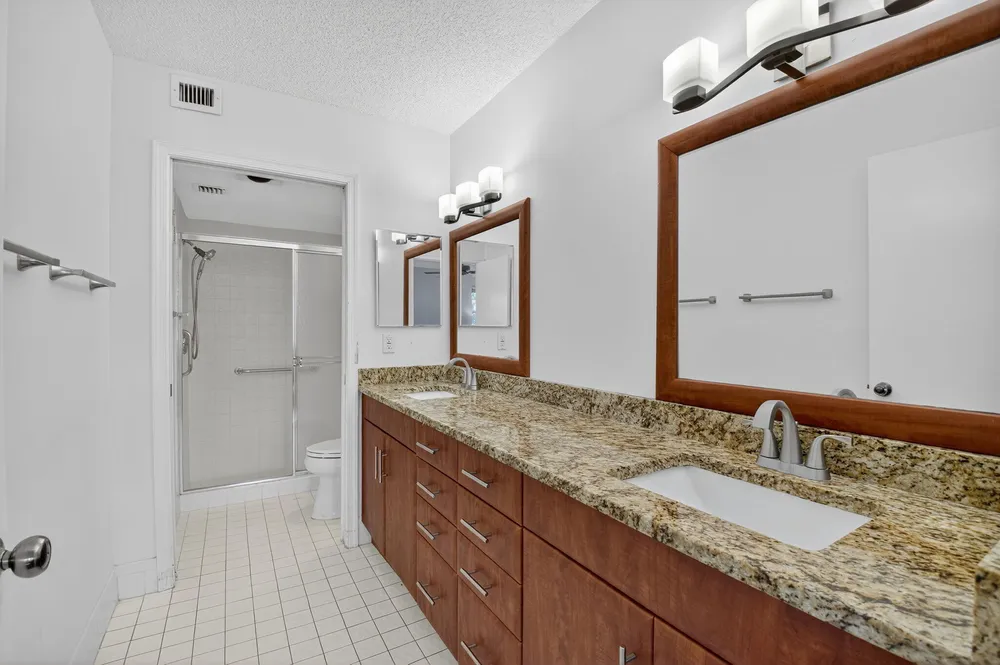 7342 Lake Meadow Way, Boynton Beach, FL 33437