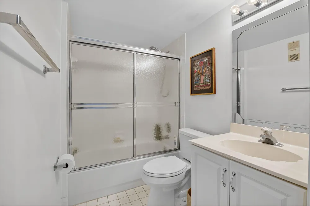 7342 Lake Meadow Way, Boynton Beach, FL 33437