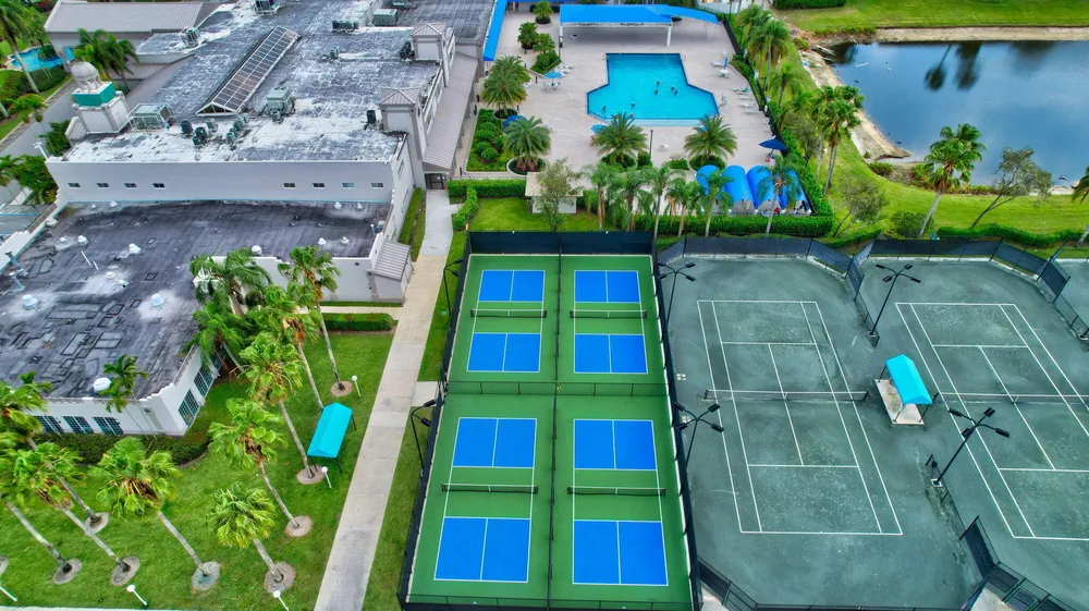 7342 Lake Meadow Way, Boynton Beach, FL 33437