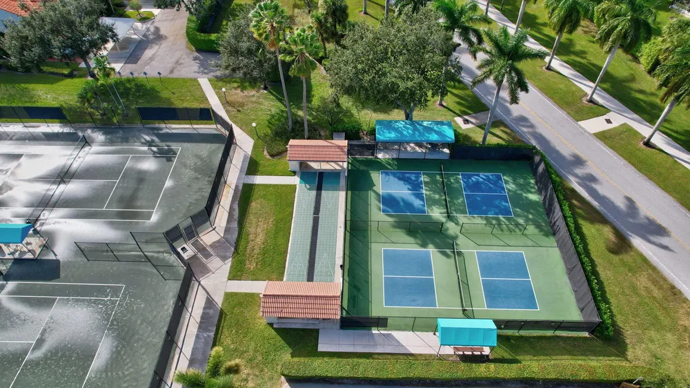 7342 Lake Meadow Way, Boynton Beach, FL 33437