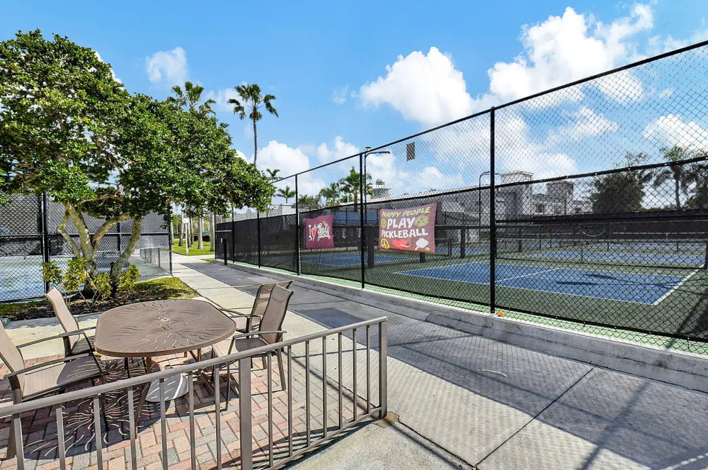 7342 Lake Meadow Way, Boynton Beach, FL 33437