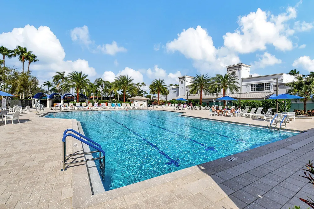 7342 Lake Meadow Way, Boynton Beach, FL 33437