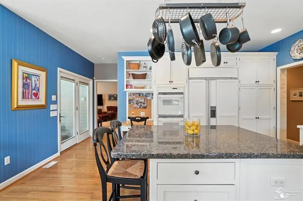 510 Lafayette Ave, Monroe, MI 48162