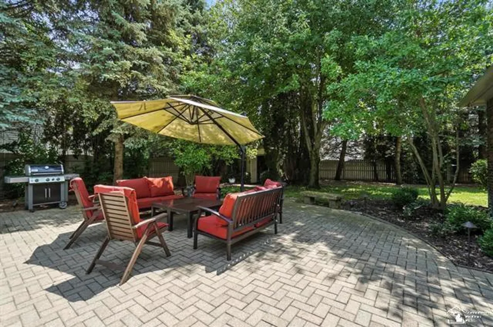 510 Lafayette Ave, Monroe, MI 48162