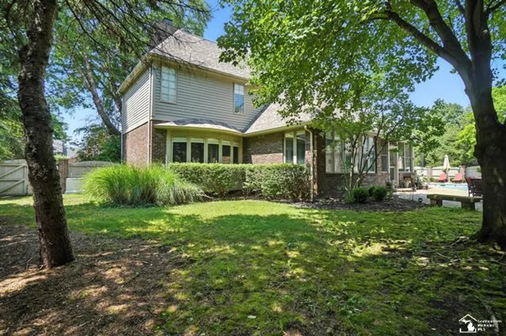 510 Lafayette Ave, Monroe, MI 48162