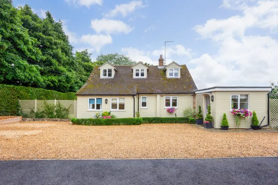 Dursden Lane, Pewsey, SN9