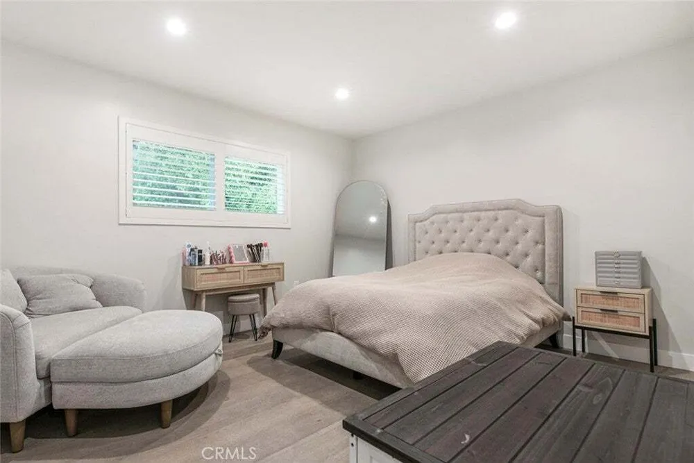 17155 Barneston St, Granada Hills, CA 91344
