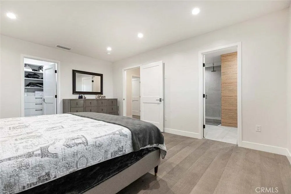17155 Barneston St, Granada Hills, CA 91344