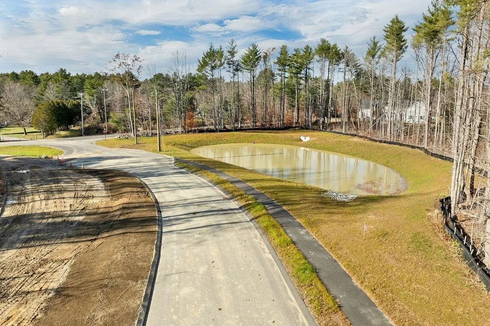 Lady Walsingham Way, Laconia, NH 03246