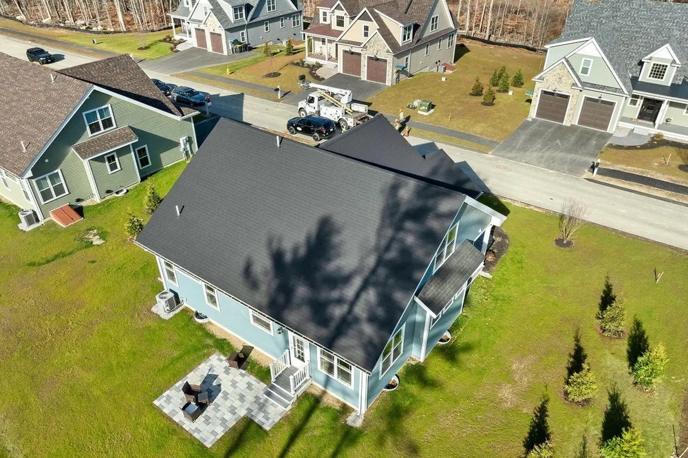 Lady Walsingham Way, Laconia, NH 03246