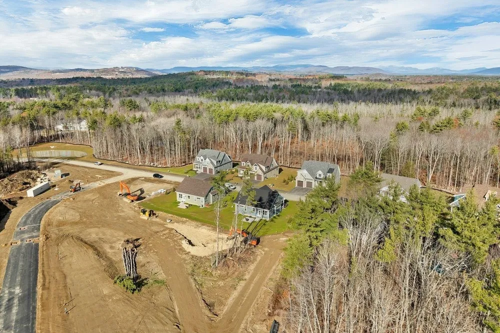 Lady Walsingham Way, Laconia, NH 03246