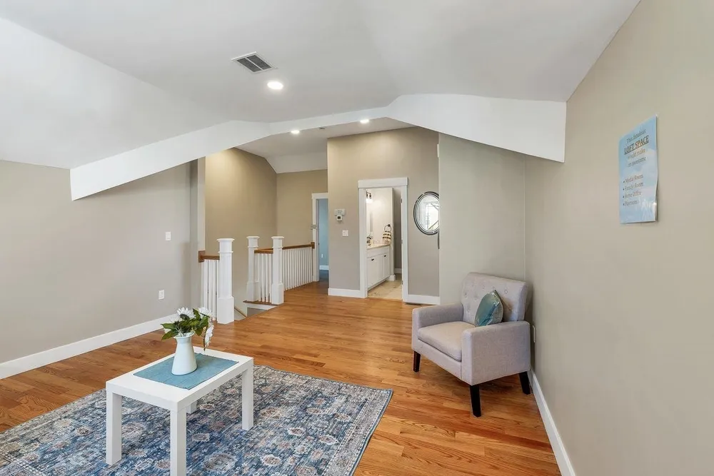 Lady Walsingham Way, Laconia, NH 03246