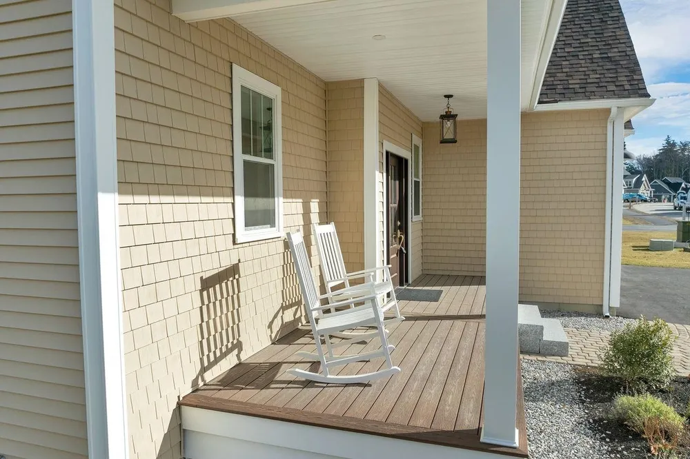 Lady Walsingham Way, Laconia, NH 03246