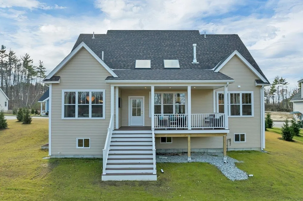 Lady Walsingham Way, Laconia, NH 03246