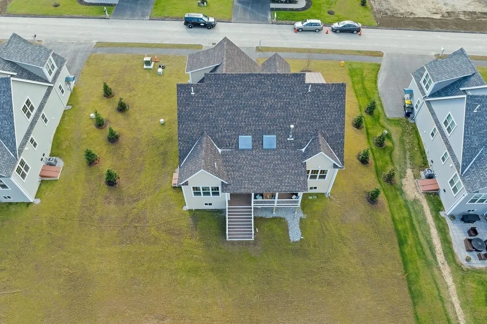 Lady Walsingham Way, Laconia, NH 03246