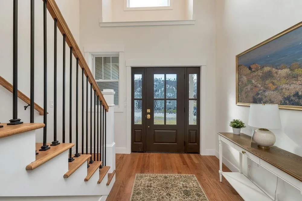 Lady Walsingham Way, Laconia, NH 03246
