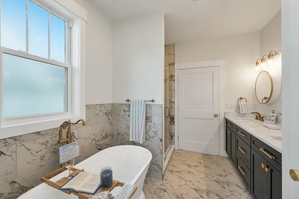 Lady Walsingham Way, Laconia, NH 03246