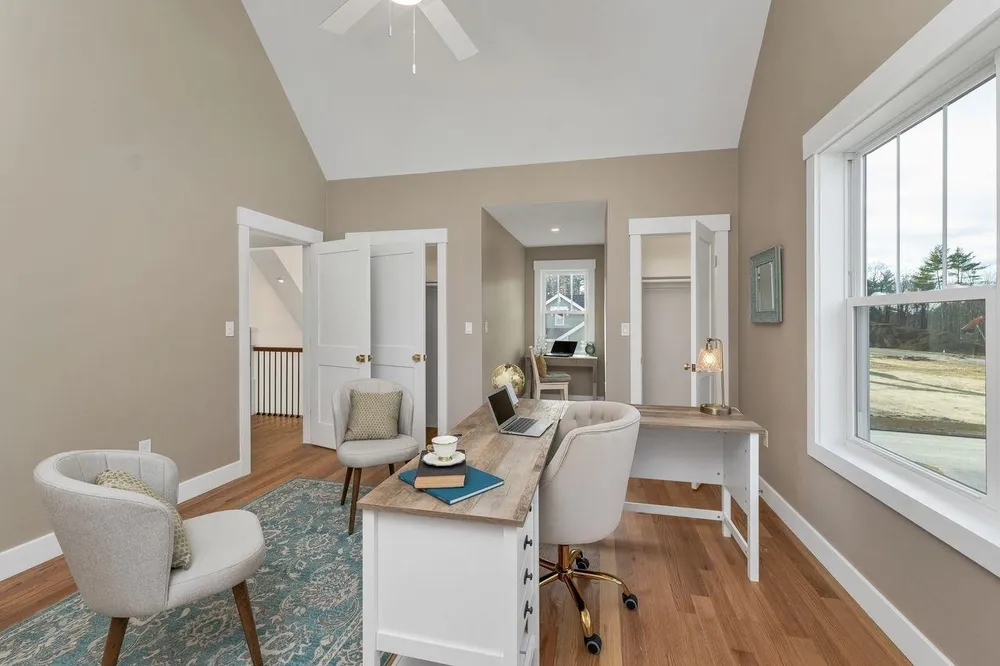 Lady Walsingham Way, Laconia, NH 03246