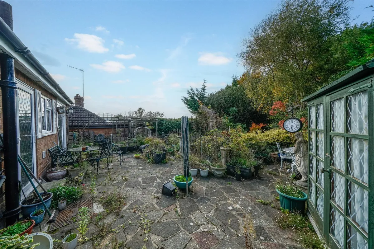 Georgewood Road, Hemel Hempstead, Hertfordshire, HP3 8AL
