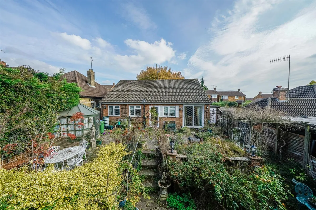 Georgewood Road, Hemel Hempstead, Hertfordshire, HP3 8AL