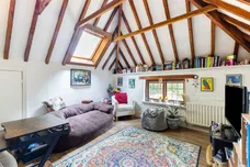 Rodgate Lane, Haslemere, GU27 photo 9