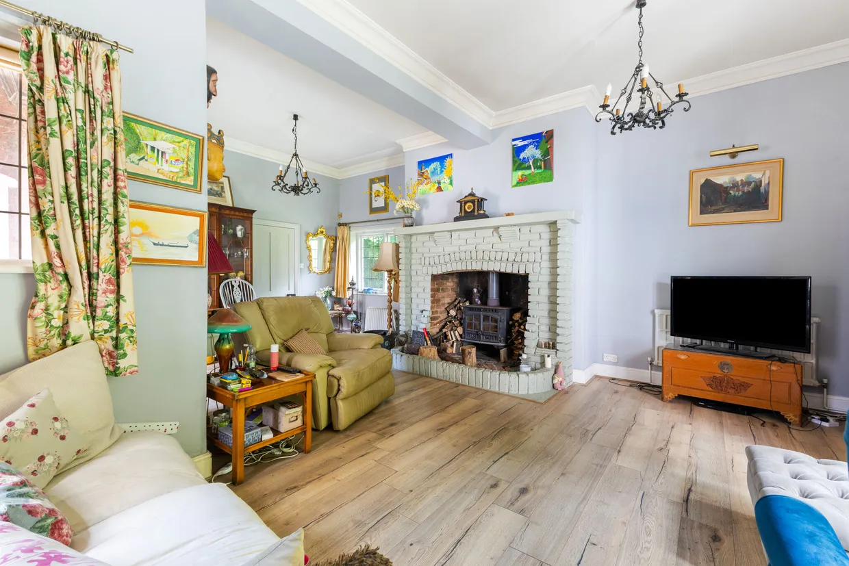Rodgate Lane, Haslemere, GU27 photo 12