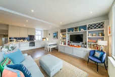 Robertson Street, London, SW8 photo 1